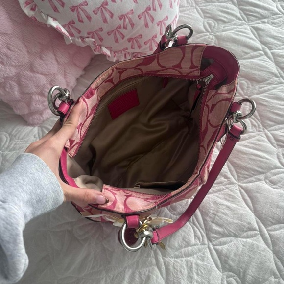 Y2K Coach Barbie Pink Monogram Tote Purse/Bag - Picture 7 of 8